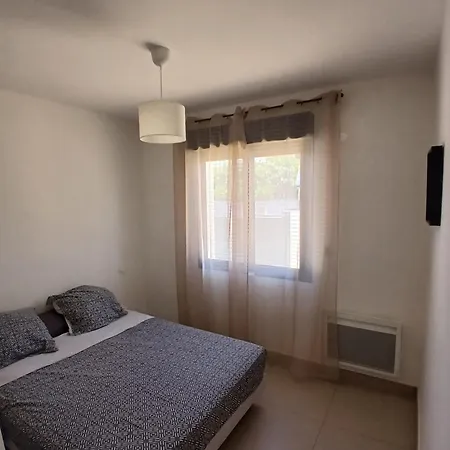 Maison Bord De Refaite à Neuf Hébergement de vacances